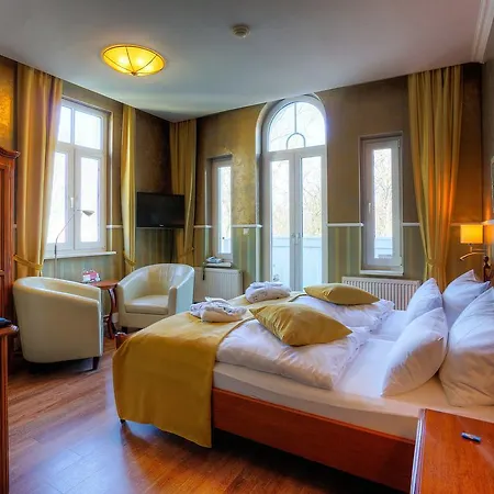 Kurpark Hotel-2
