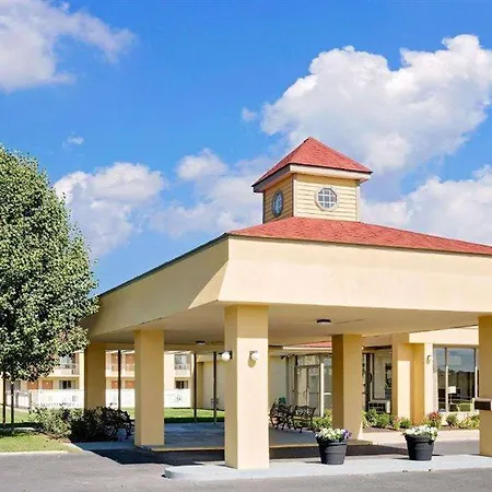 Days Inn By Wyndham Easton-2