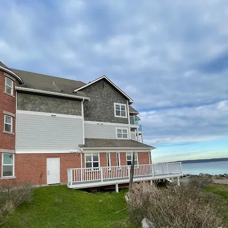 Tides Inn & Suites-3