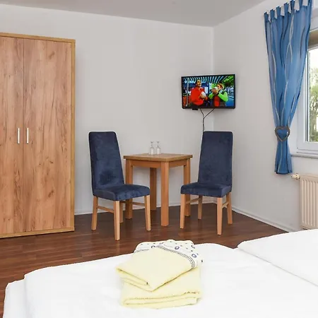 Hotel-Pension Janssen - Gästehaus Huus an't Deep-3