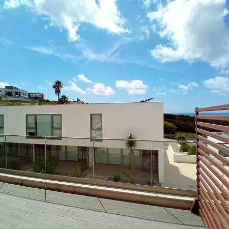 Silver Coast Heights G - Moradia Com Terraco E Vista Mar-3