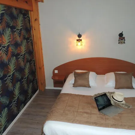 Hotel Les 3 Marchands-2