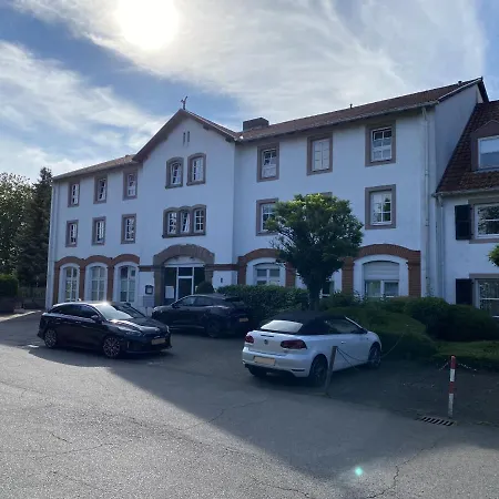 Café-Hotel Gutshof-2
