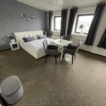 Hotel Schwanenburg-3