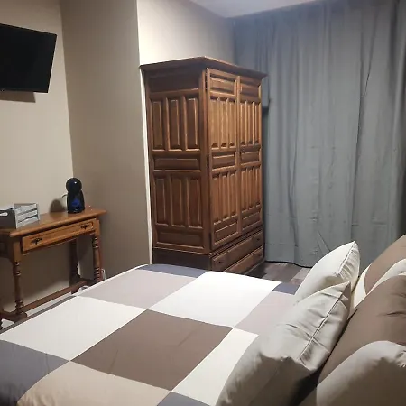 Hostal Pabellón-3