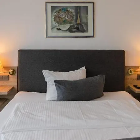 Hotel Freihof-2