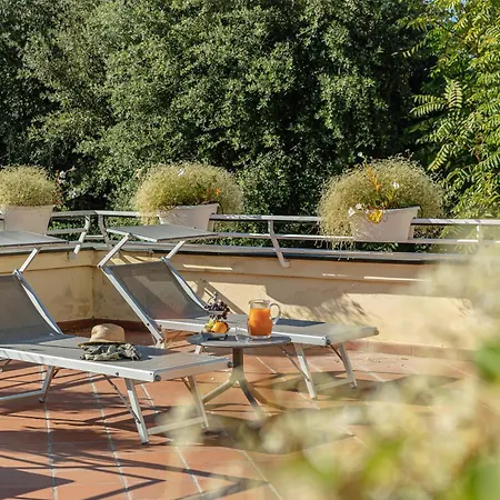 Hotel Capri (Adults Only)-3