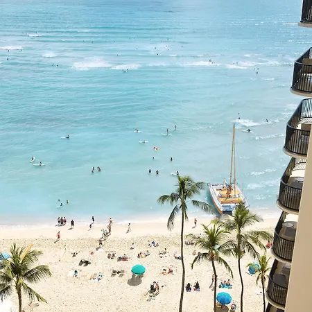 Outrigger Waikiki Beach Resort-2