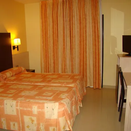Hotel Ciutadella-3