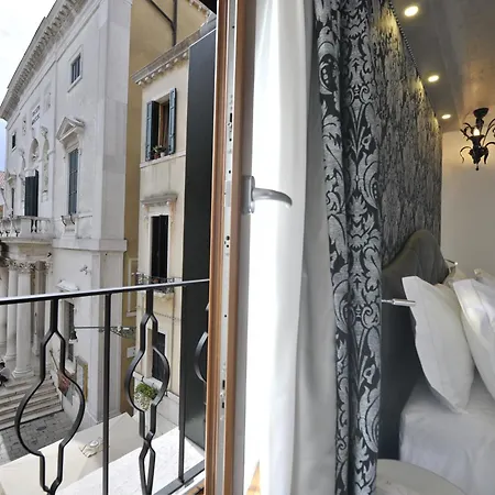 Al Theatro Palace-3