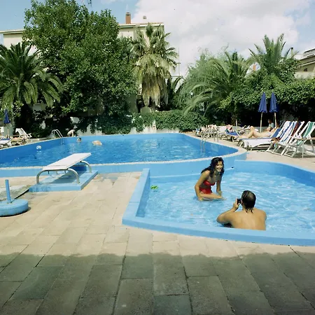 Hotel Riviera-3