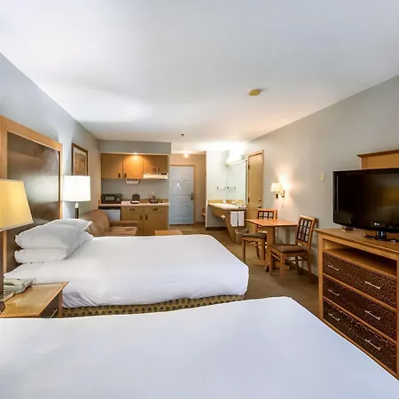 Red Lion Inn & Suites Seaside-3