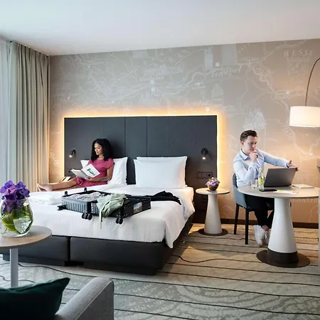 Hyatt Place Frankfurt Airport-2