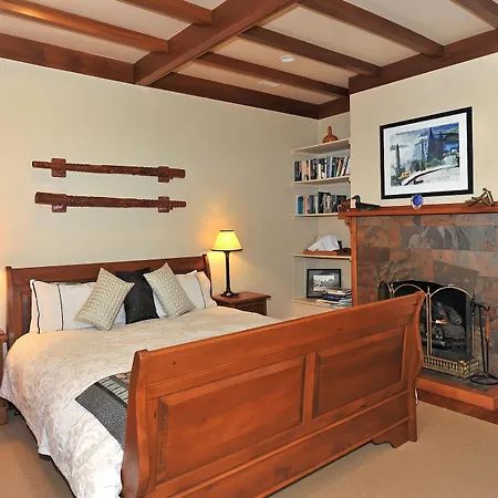 Shelbourne Villa-3