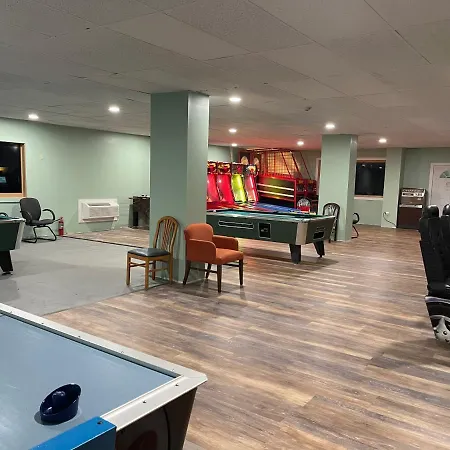 Days Inn By Wyndham Lincoln-3