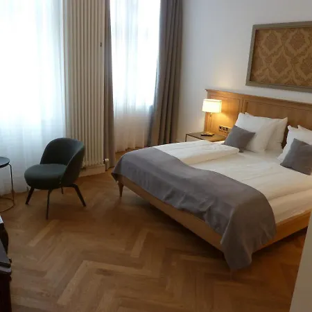 Hotel Lindenufer-3