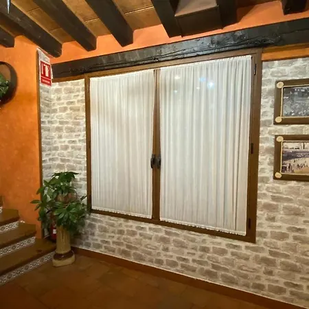 Hostal Chinchon-3