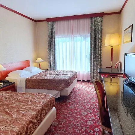 Russott Hotel-2