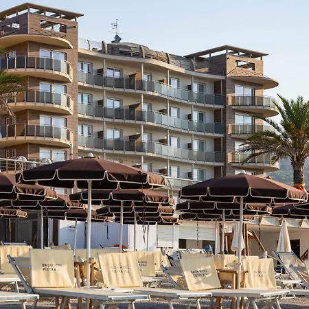 Grand Hotel Pietra Ligure-2