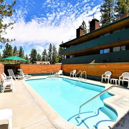 Getaways At Snow Lake Lodge-3