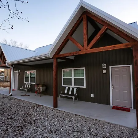 Knotty Squirrel Cabins-2