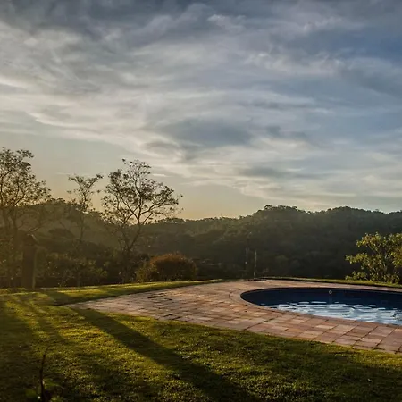 Pousada Casa Da Colina-2