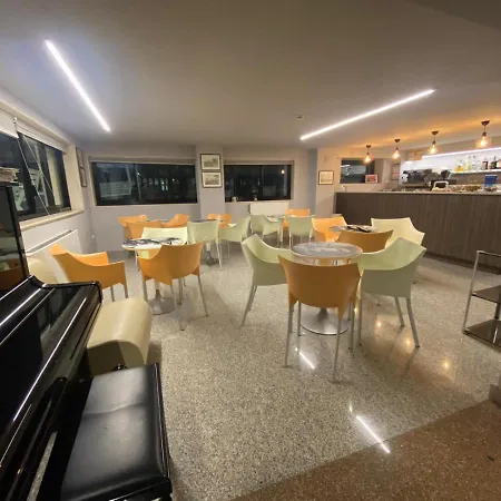 Hotel Capri-2