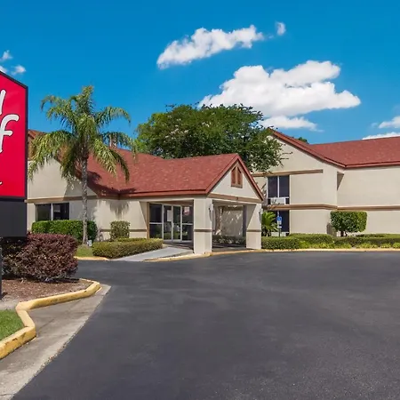 Red Roof Inn & Suites Brunswick I-95-2