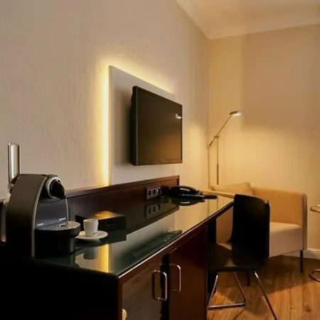 Hotel Wilhelm Busch-2
