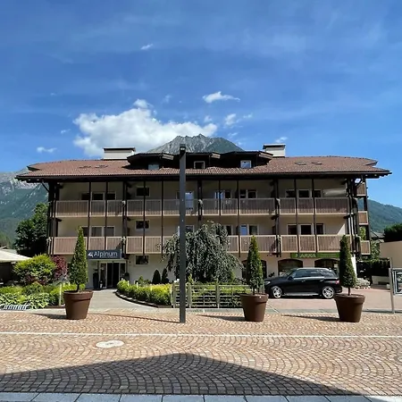 Residence Hotel Alpinum-3
