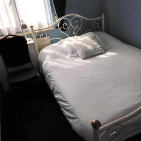 Noemie'S Pension House-3