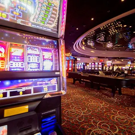 Chinook Winds Casino Resort-2
