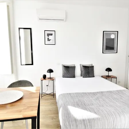 Sophia Studios-2