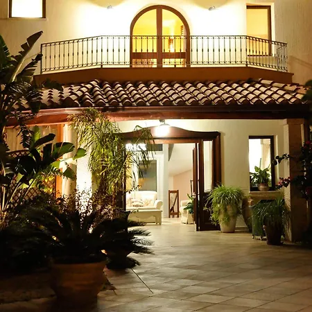 Hotel Raffael-3