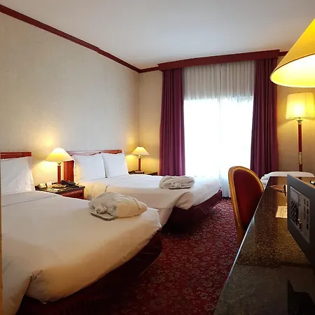 Russott Hotel-3