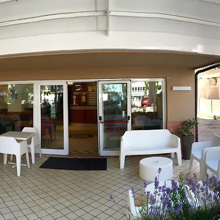 Hotel Little-2