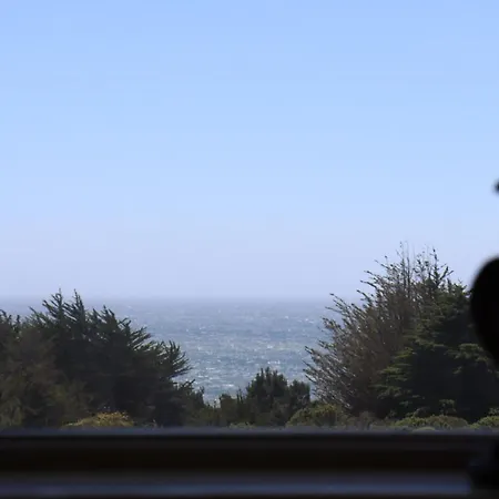 Cozy Getaway With Ocean View And Private Entrance!-2
