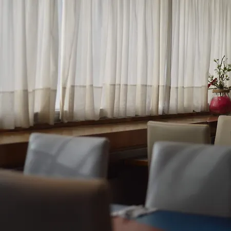 Hotel Chamartin The One-3