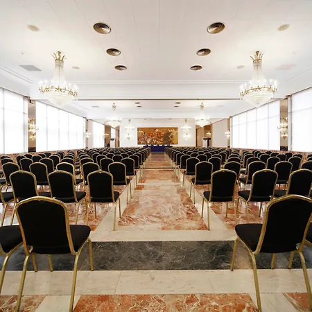 Hotel Tres Reyes Pamplona-3