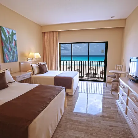 The Royal Islander - An All Suites Resort-2