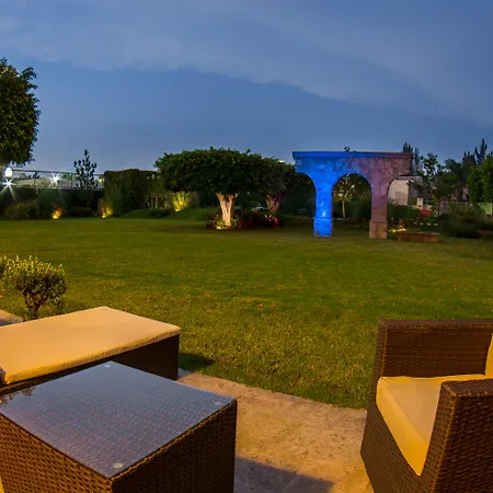Hotel Estancia Business Class-3