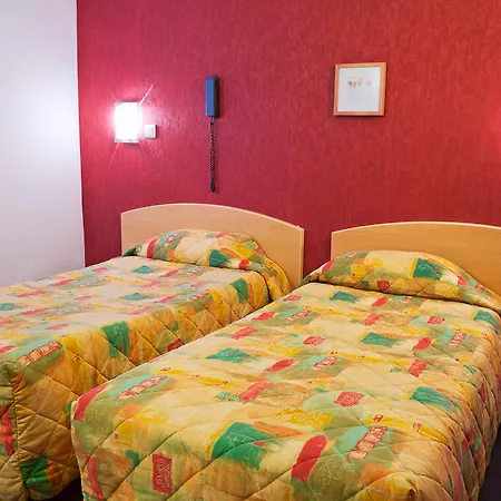Cit'Hotel de La Vallée-3