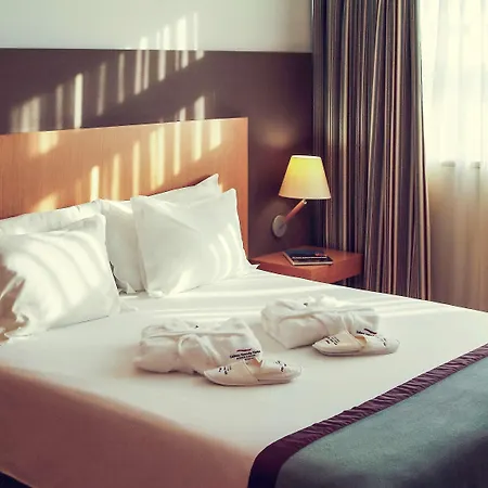 Mercure Lisboa Almada-3