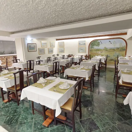 Hotel Carvoeiro Plaza-2