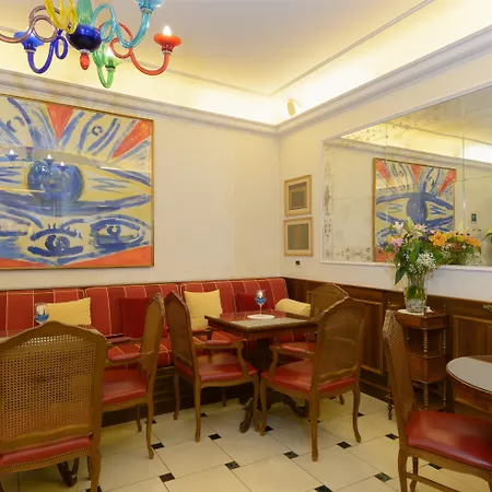 Unahotels Ala Venezia-Adults 16-3