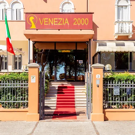 Hotel & Residence Venezia 2000-2