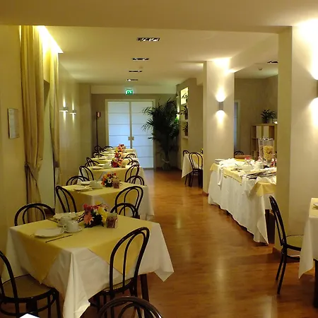 Hotel Consul-3