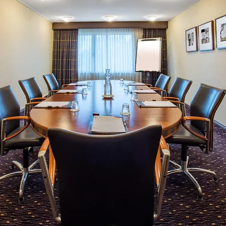 Crowne Plaza Amsterdam Airport-2