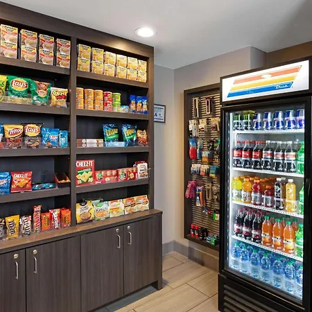 La Quinta Inn & Suites By Wyndham Las Vegas Nellis-3