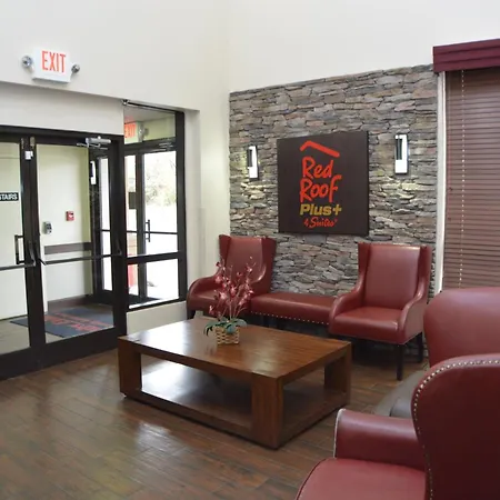 Red Roof Inn Plus+ & Suites Chattanooga - Downtown-2